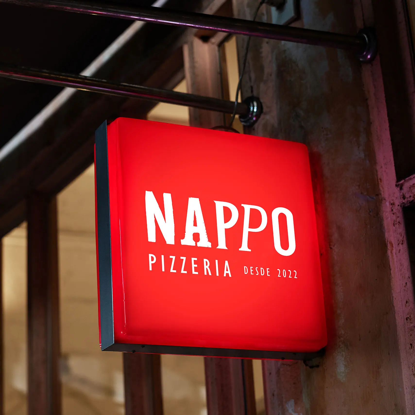 Nappo Pizzeria. branding por Brotherhood Studios - VFX e Motion Graphics. Estúdio criativo de arte, tecnologia e audiovisual.